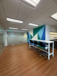Bugis Junction (D7), Office #572118031